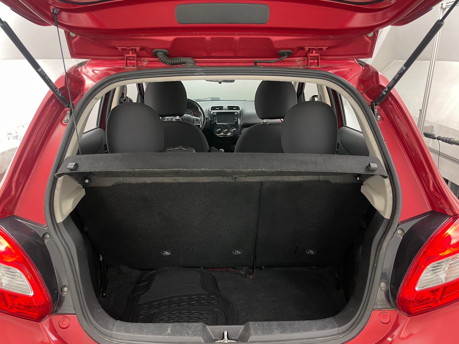 Thumbnail: 2019 Mitsubishi Mirage - 7
