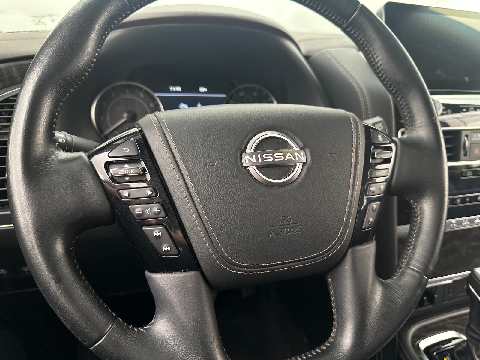 Thumbnail: 2021 Nissan Armada - 4