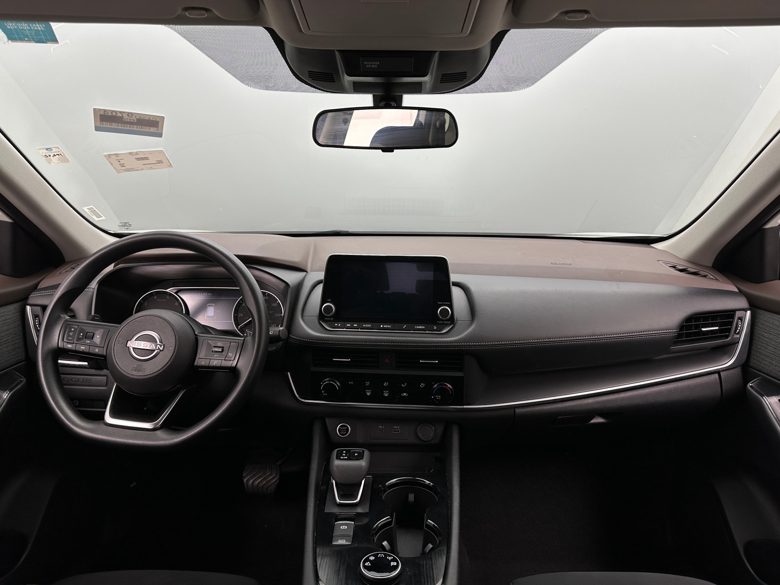 Thumbnail: 2023 Nissan Rogue - 3