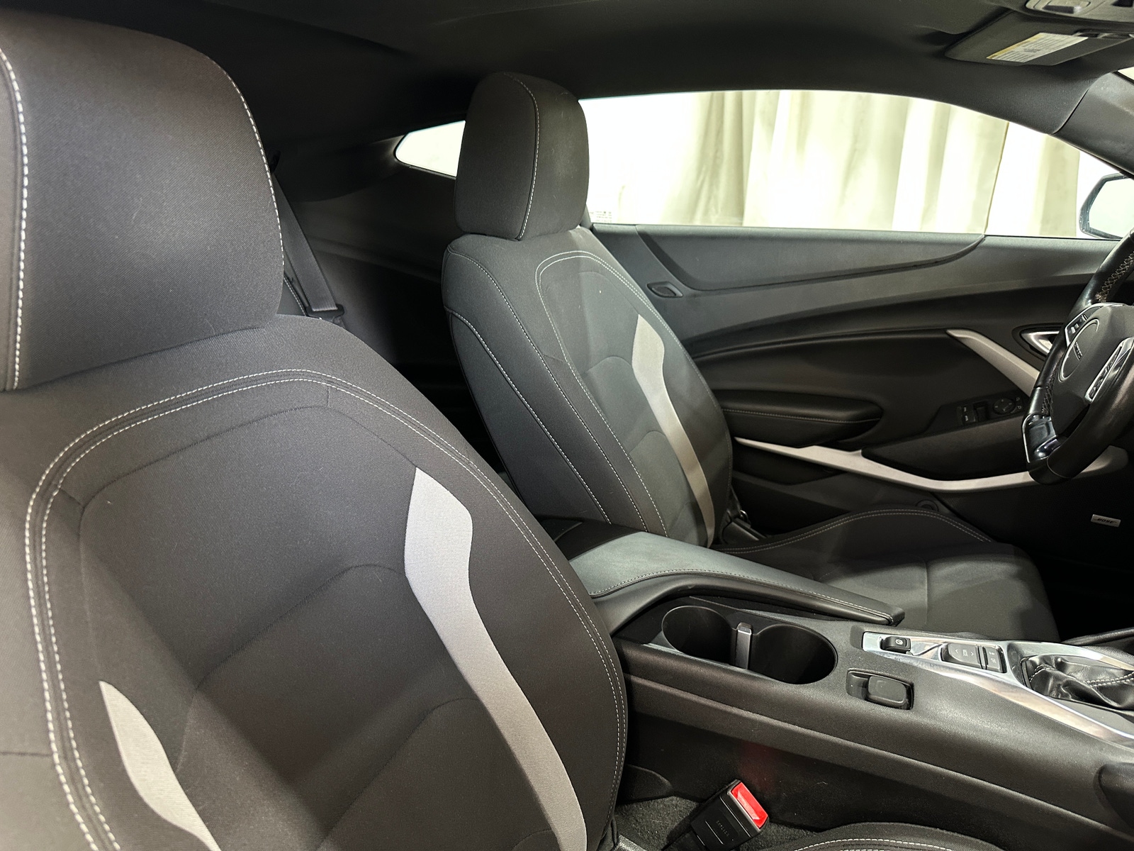 Thumbnail: 2018 Chevrolet Camaro - 2