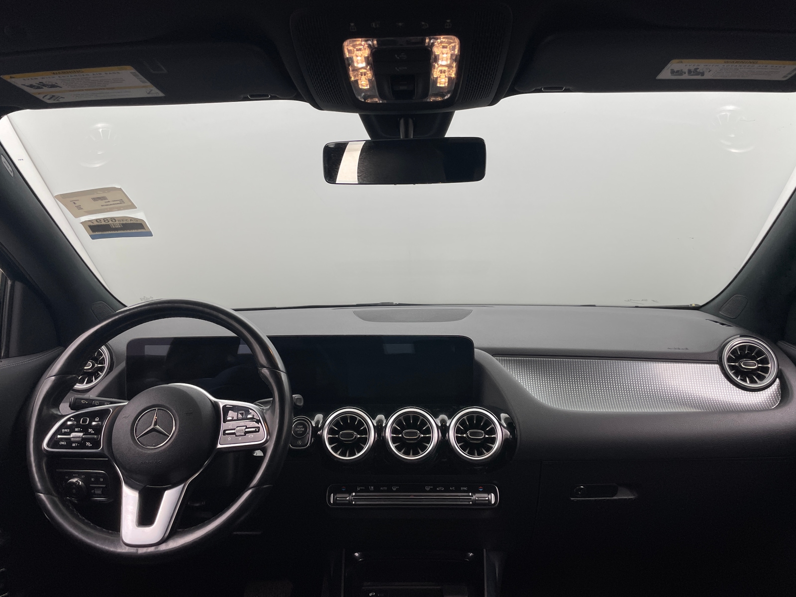 Thumbnail: 2022 Mercedes-Benz GLA - 2