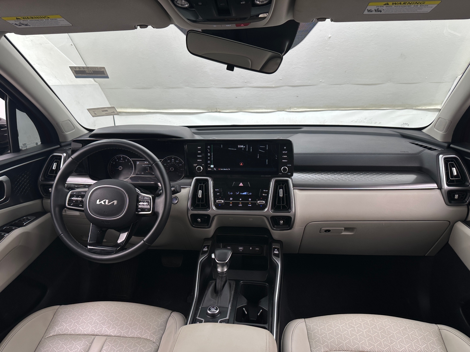 Thumbnail: 2023 Kia Sorento - 2