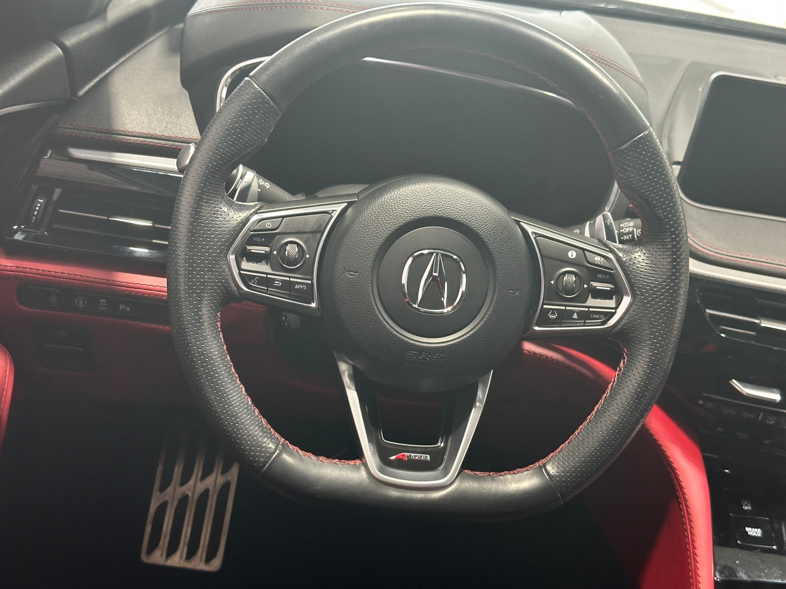 Thumbnail: 2022 Acura MDX - 4