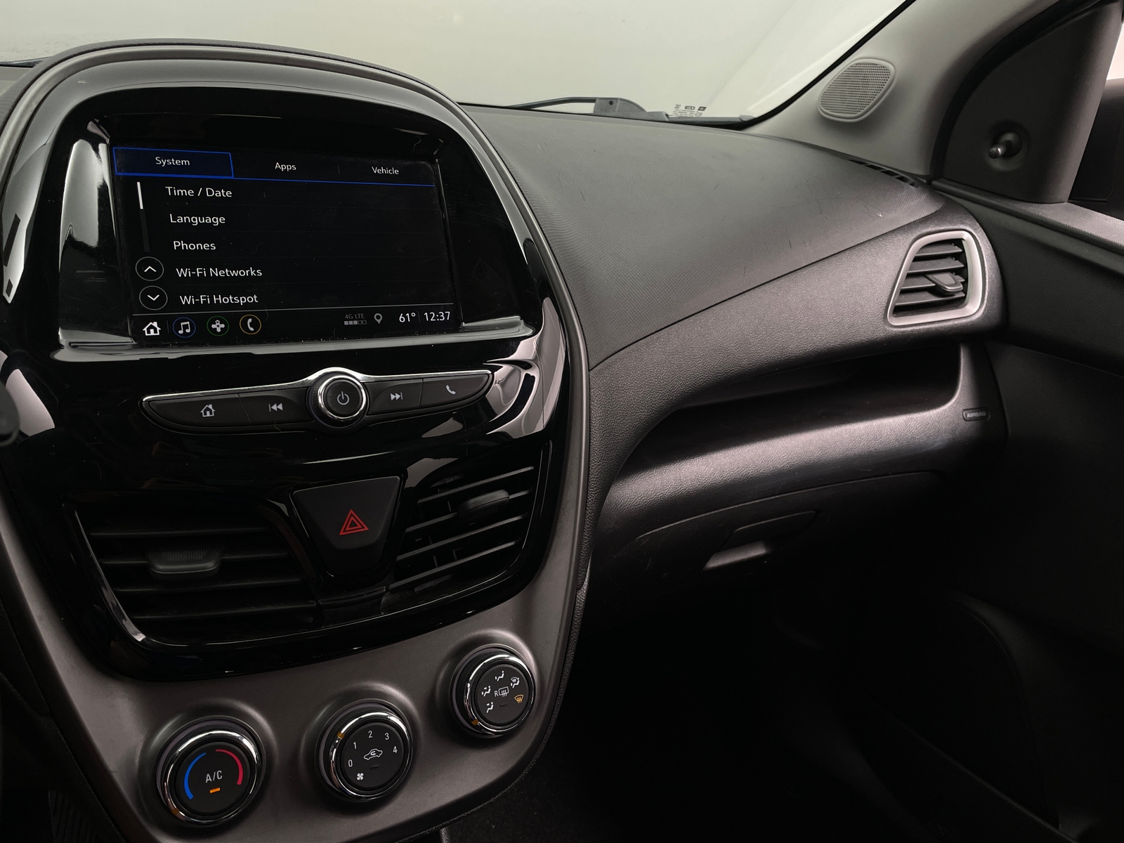 Thumbnail: 2020 Chevrolet Spark - 4