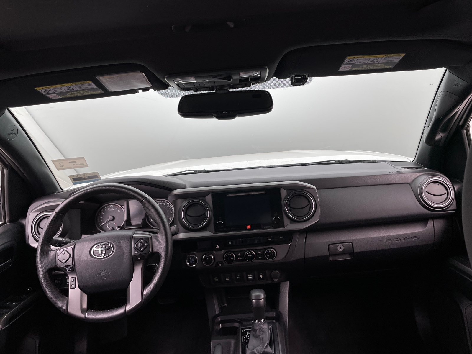 Thumbnail: 2017 Toyota Tacoma - 3