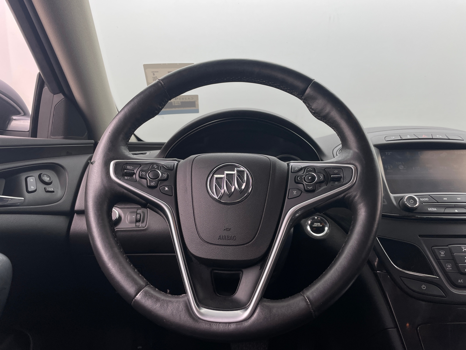 Thumbnail: 2016 Buick Regal - 4