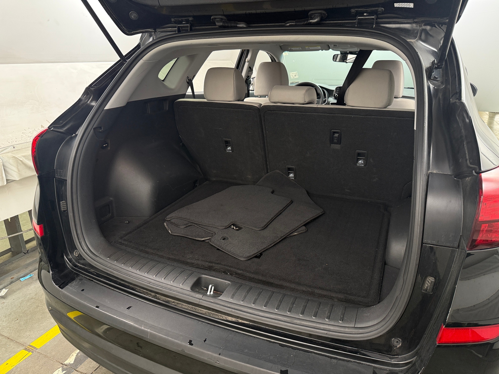 Thumbnail: 2019 Hyundai Tucson - 7
