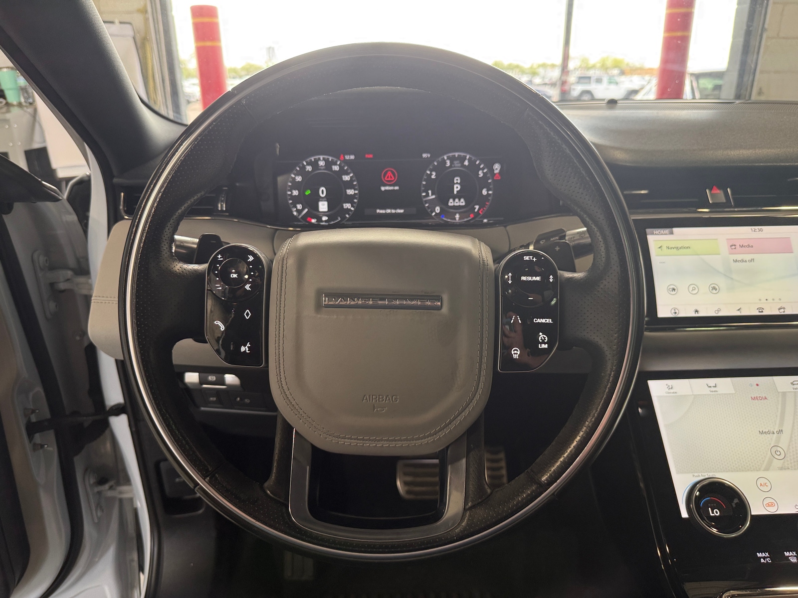 Thumbnail: 2020 Land Rover Range Rover Evoque - 4