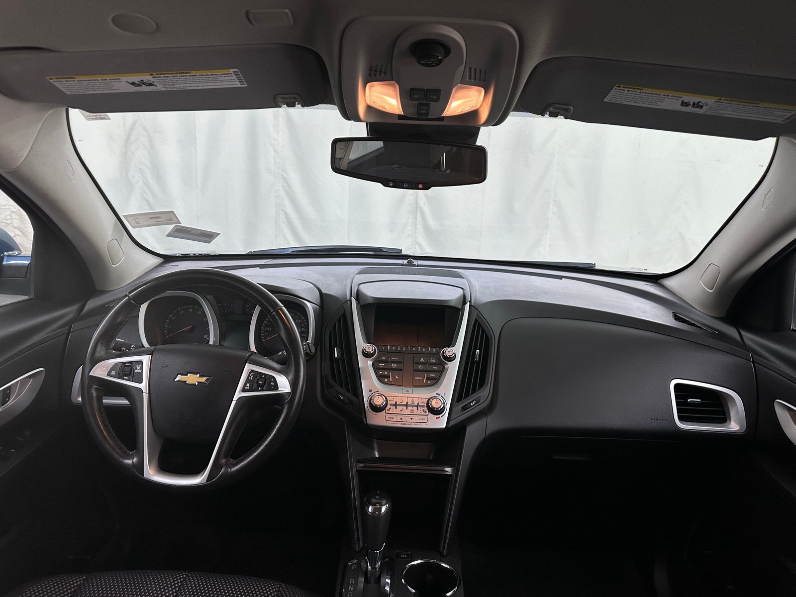 Thumbnail: 2017 Chevrolet Equinox - 3