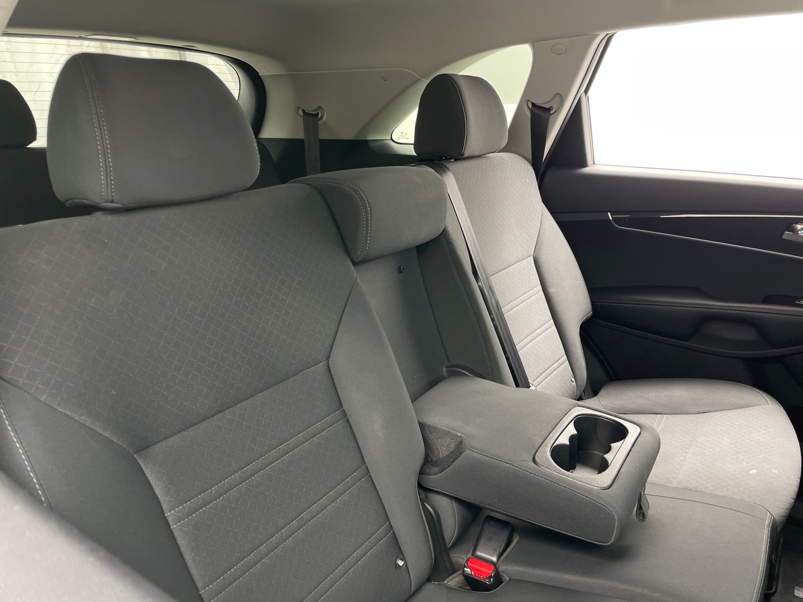 Thumbnail: 2020 Kia Sorento - 6