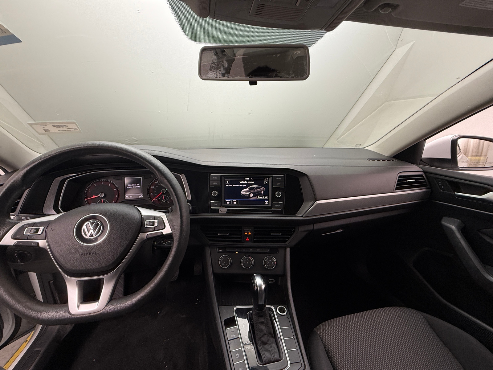 Thumbnail: 2019 Volkswagen Jetta - 3