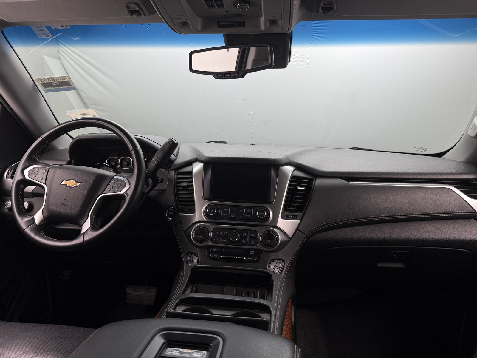 Thumbnail: 2019 Chevrolet Suburban - 2