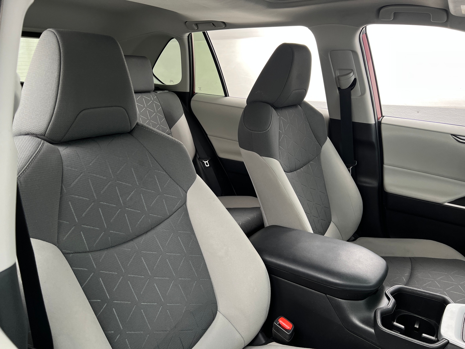 Thumbnail: 2022 Toyota RAV4 - 2