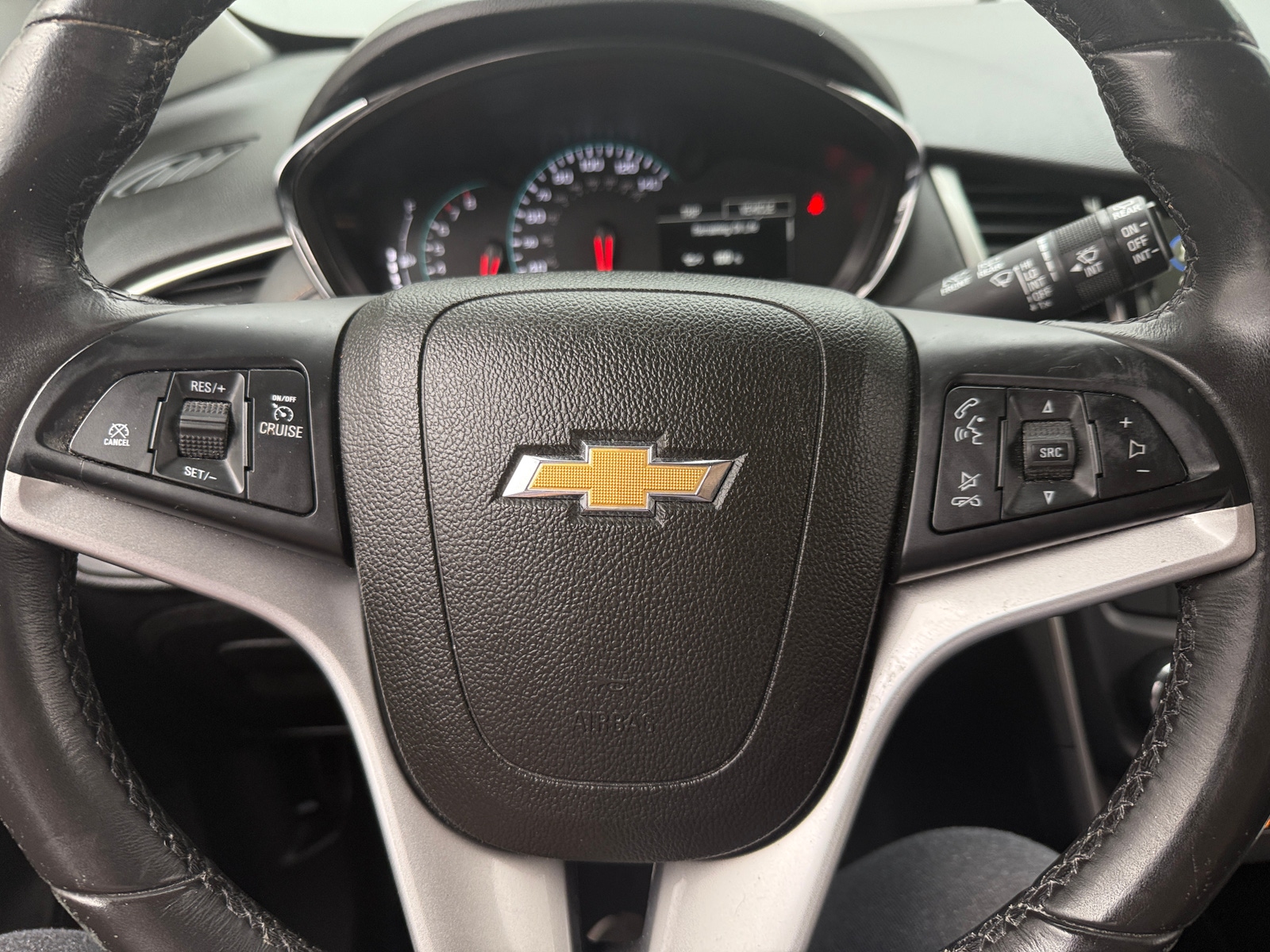 Thumbnail: 2018 Chevrolet Trax - 5