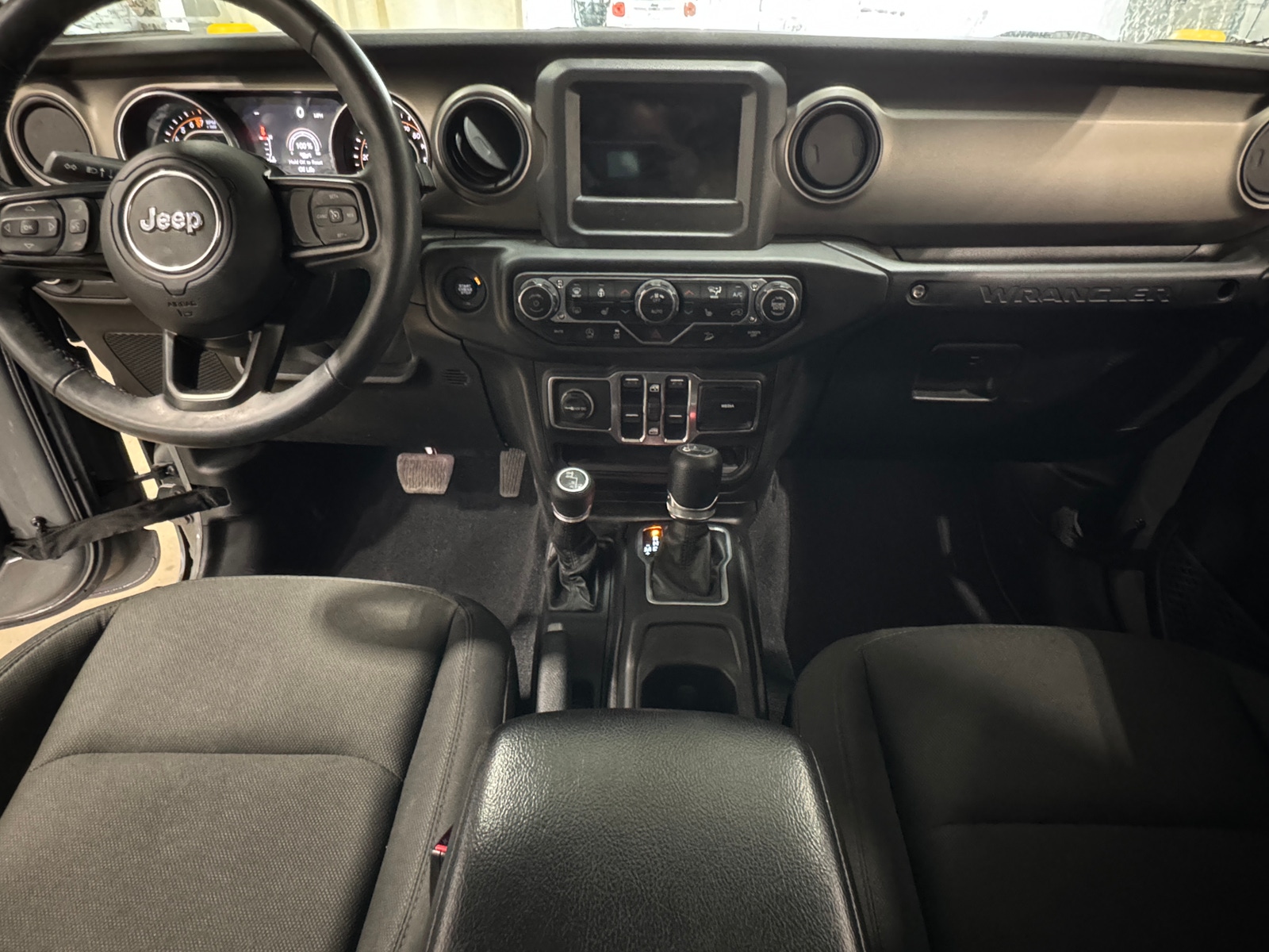 Thumbnail: 2018 Jeep Wrangler - 3