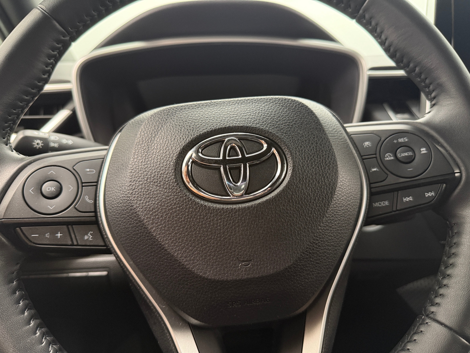Thumbnail: 2023 Toyota Corolla - 5