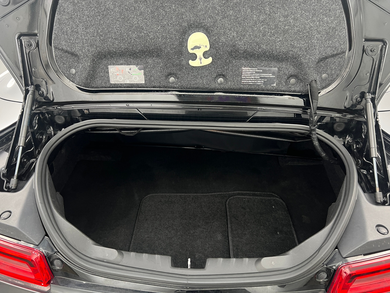 Thumbnail: 2014 Chevrolet Camaro - 7