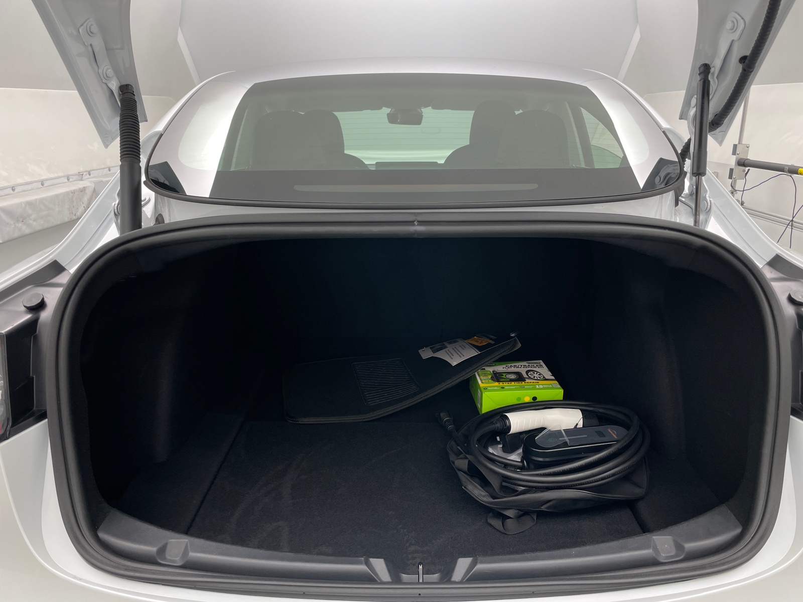 Thumbnail: 2023 Tesla Model 3 - 6