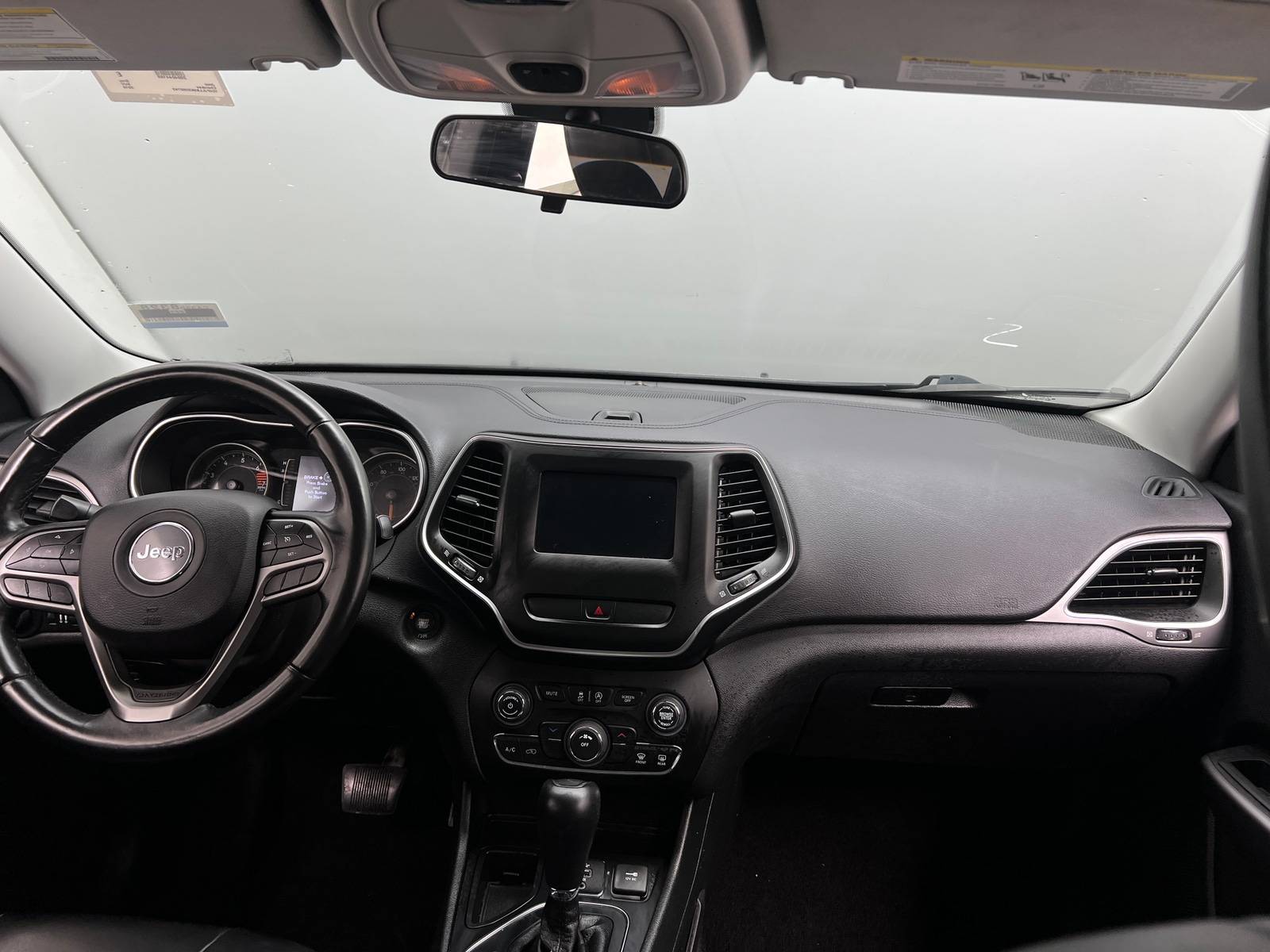 Thumbnail: 2019 Jeep Cherokee - 2