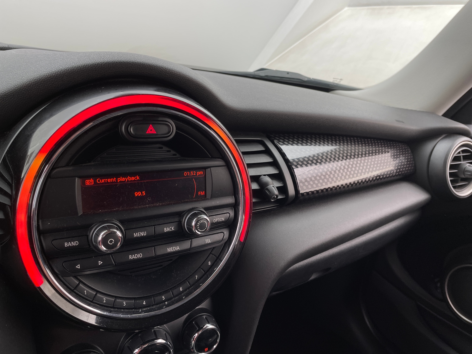 Thumbnail: 2015 MINI Cooper Hardtop - 3