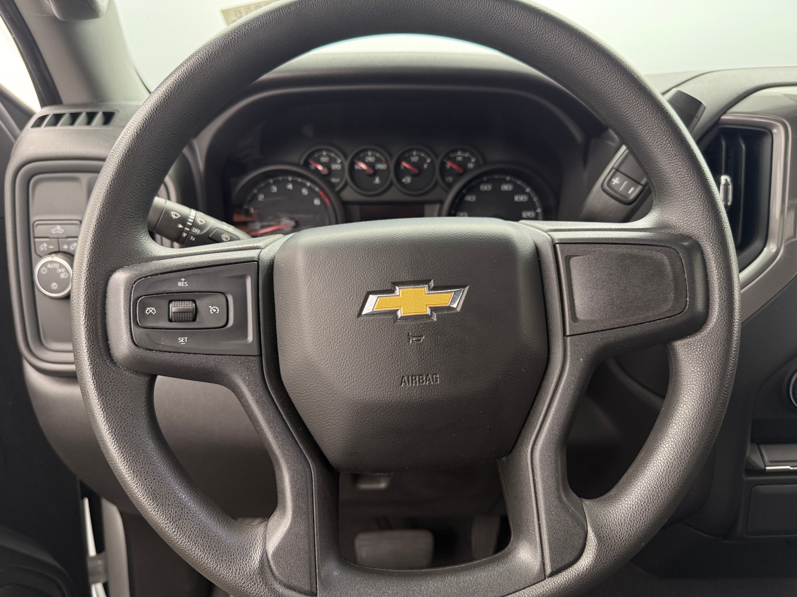 Thumbnail: 2022 Chevrolet Silverado 1500 - 5