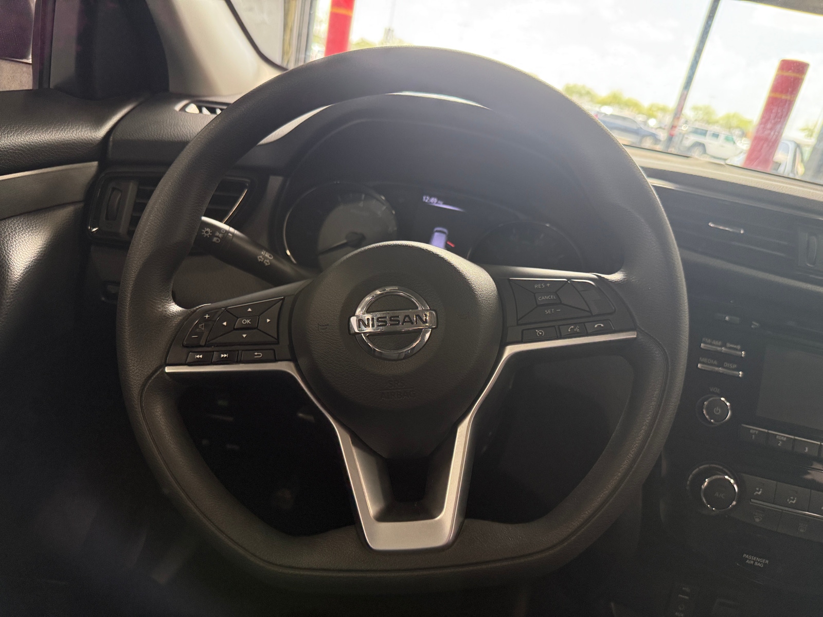 Thumbnail: 2018 Nissan Rogue Sport - 5