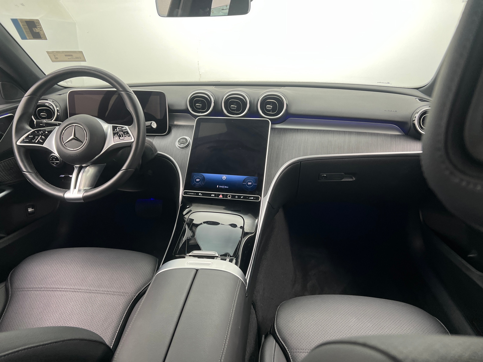 Thumbnail: 2025 Mercedes-Benz C-Class - 2