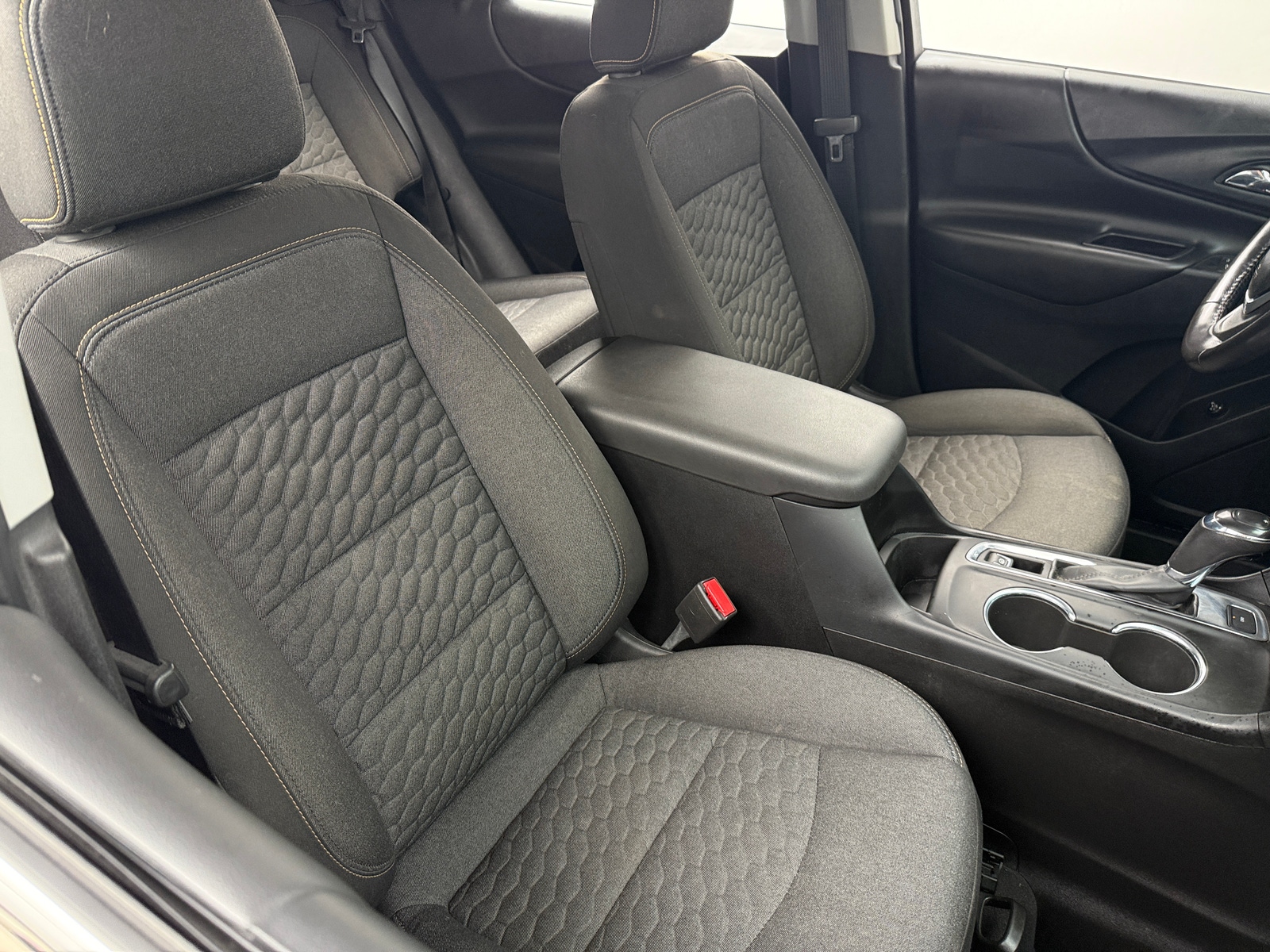 Thumbnail: 2019 Chevrolet Equinox - 2
