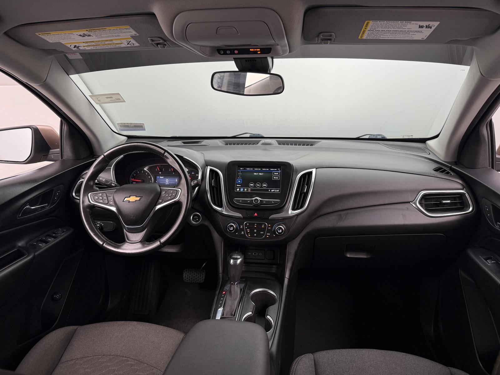 Thumbnail: 2019 Chevrolet Equinox - 3
