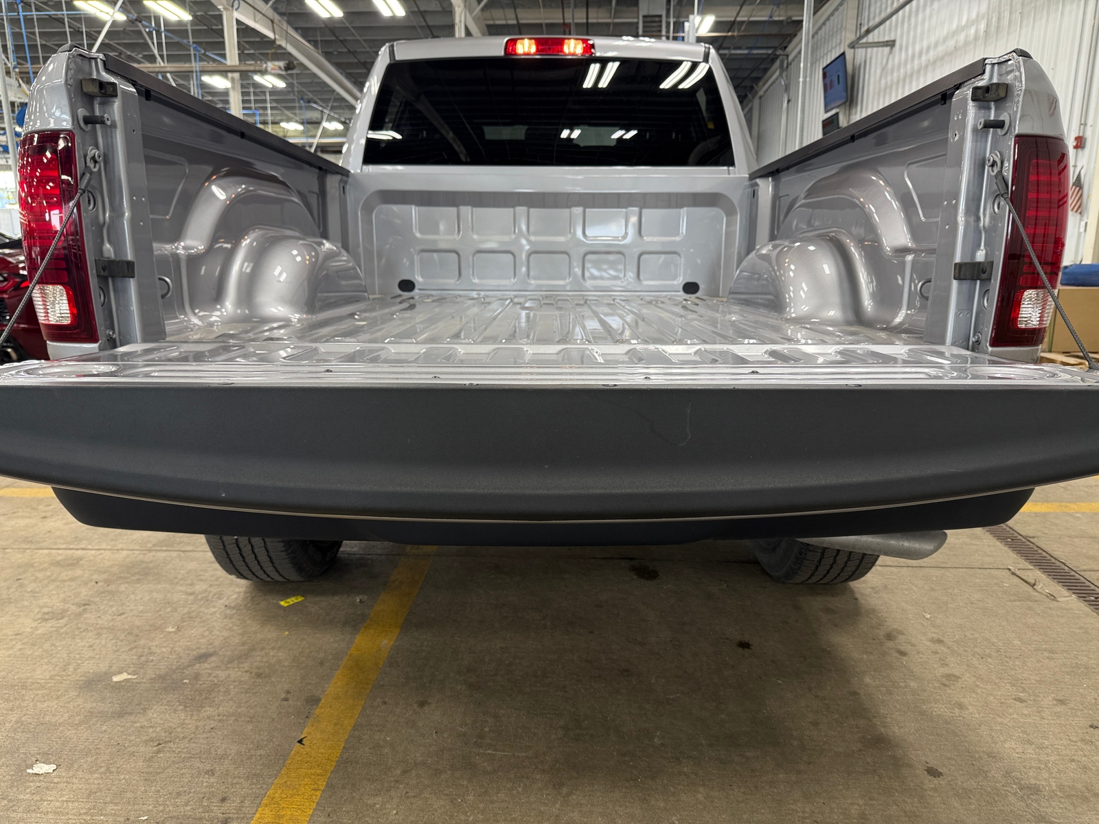 Thumbnail: 2022 RAM 1500 Classic - 7