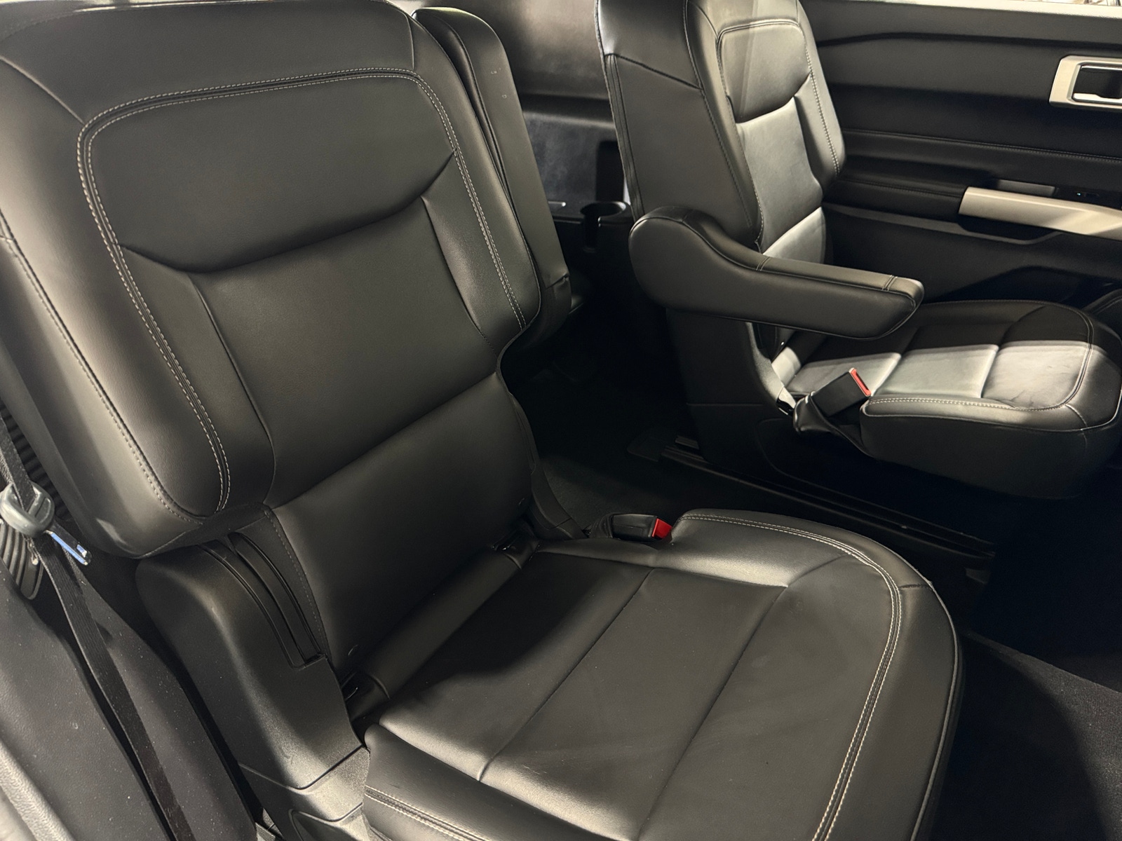 Thumbnail: 2022 Ford Explorer - 6