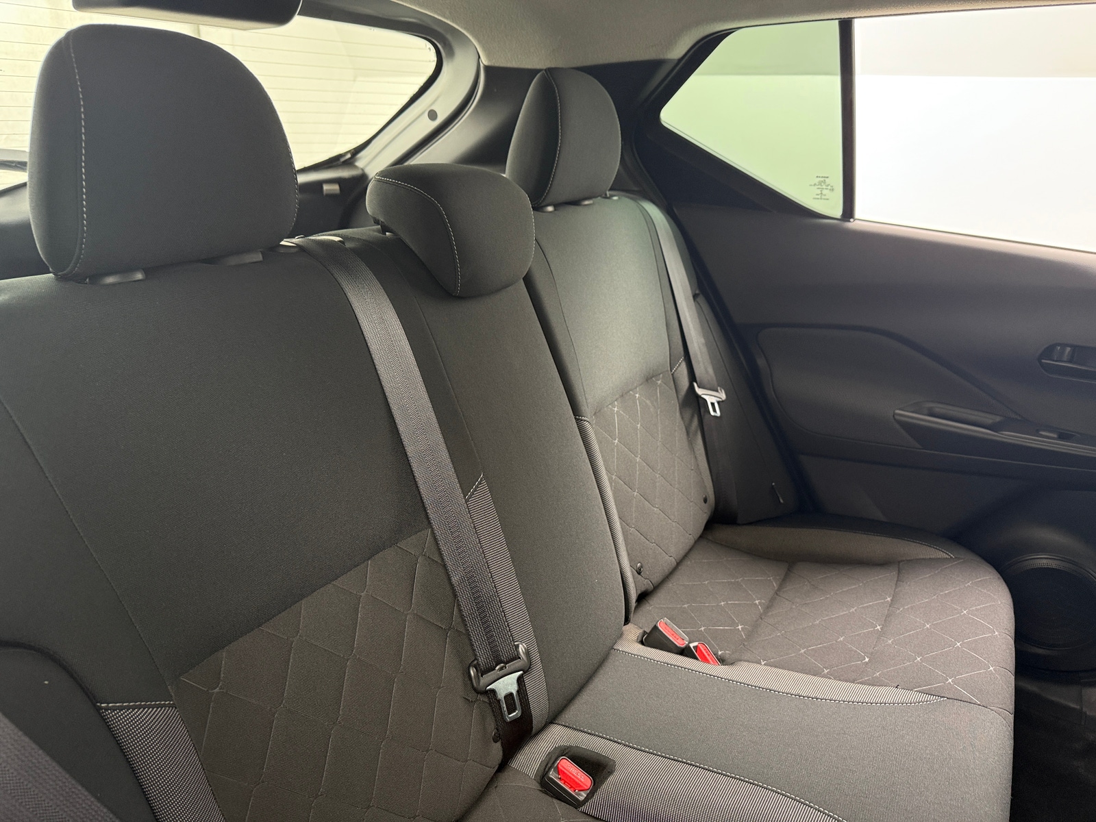 Thumbnail: 2020 Nissan Kicks - 6