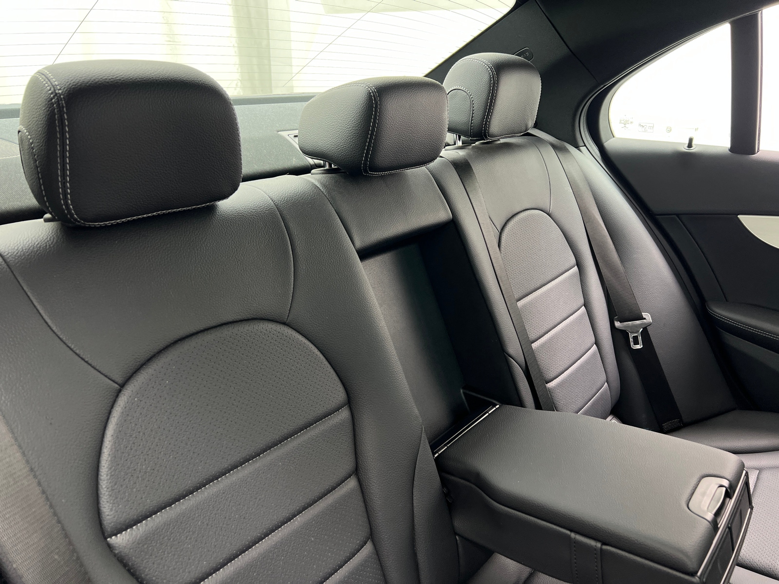 Thumbnail: 2021 Mercedes-Benz C-Class - 5