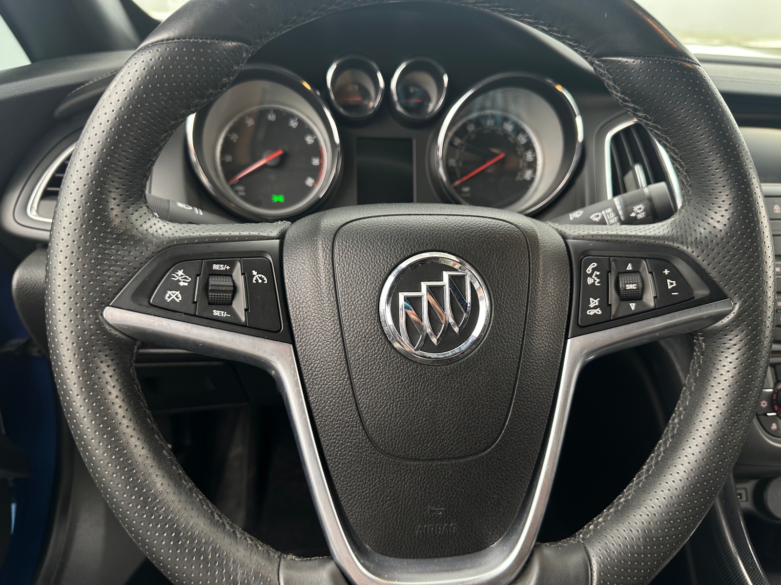 Thumbnail: 2017 Buick Cascada - 4