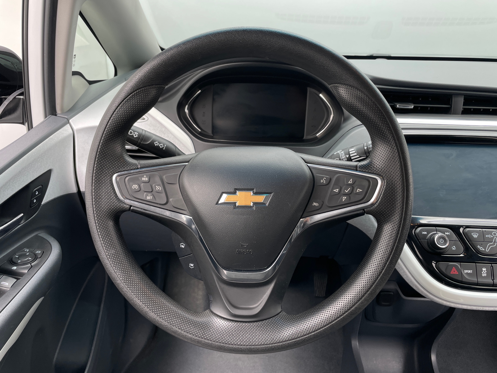 Thumbnail: 2020 Chevrolet Bolt EV - 5