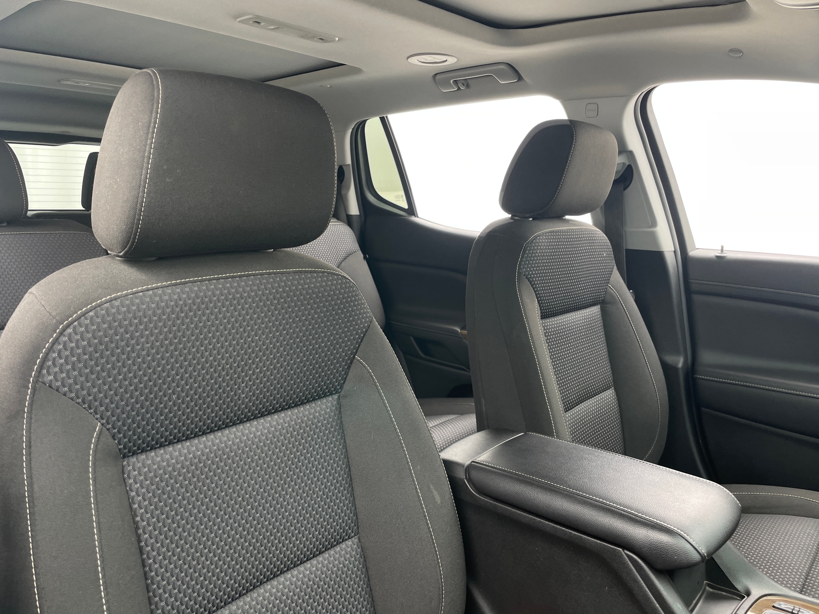 Thumbnail: 2022 GMC Acadia - 2