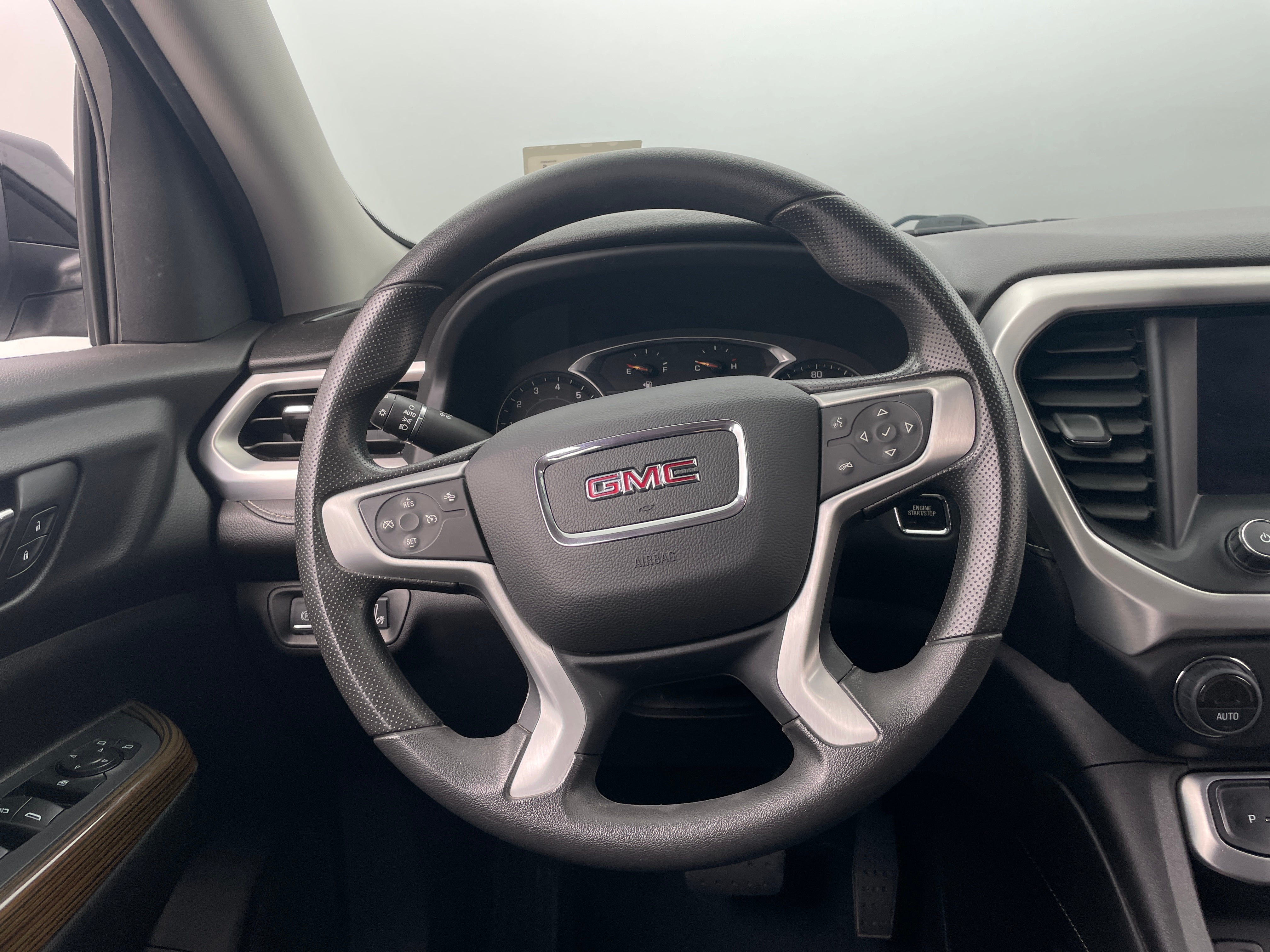 2022 GMC Acadia