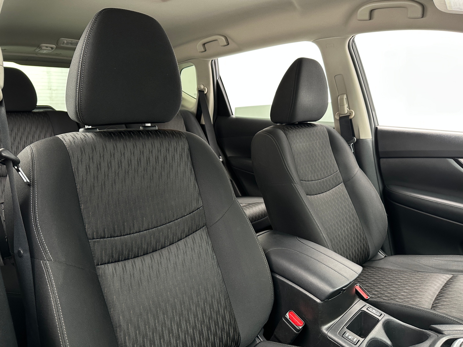 Thumbnail: 2019 Nissan Rogue - 2