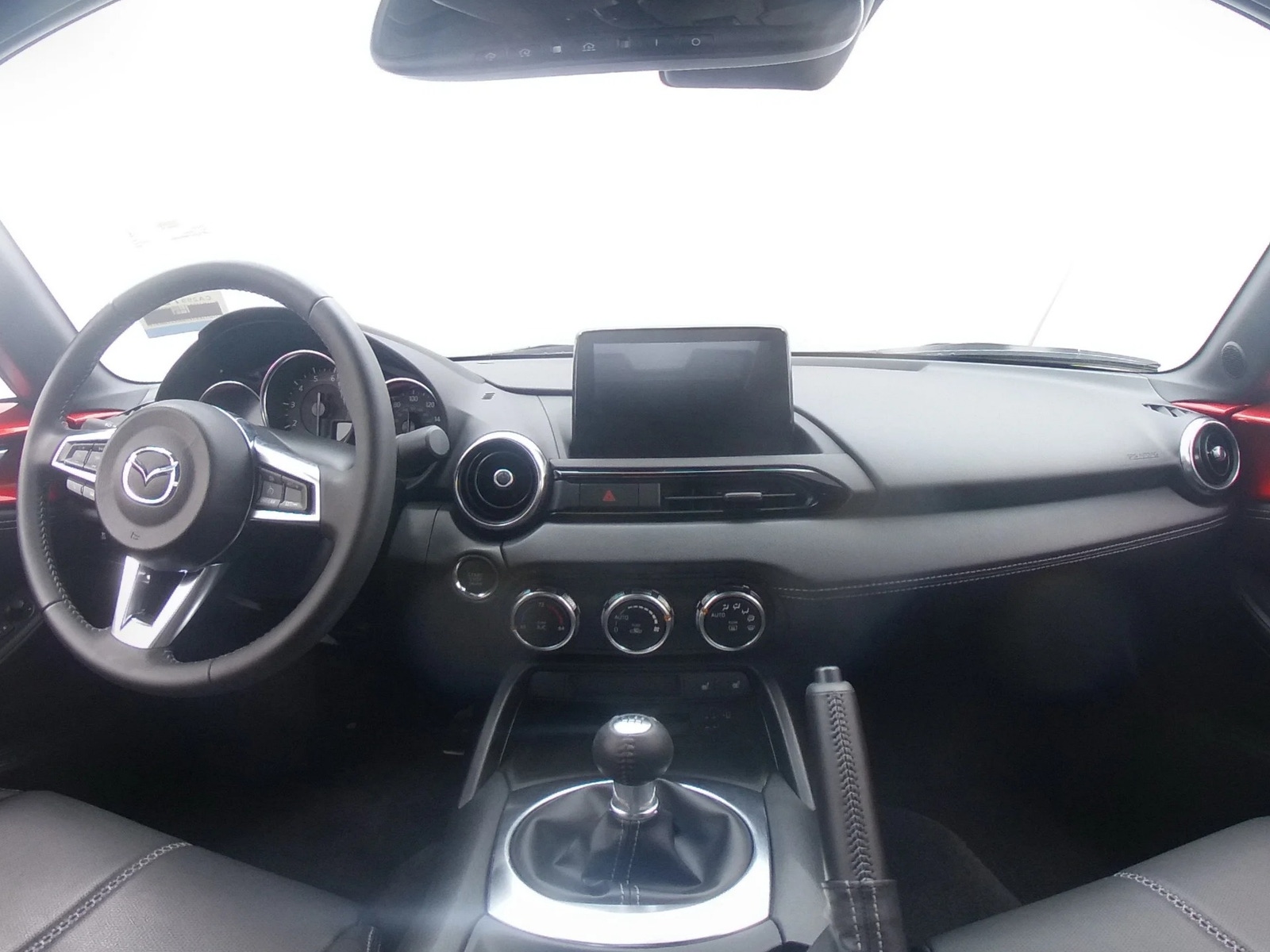 Thumbnail: 2022 Mazda MX-5 Miata - 2