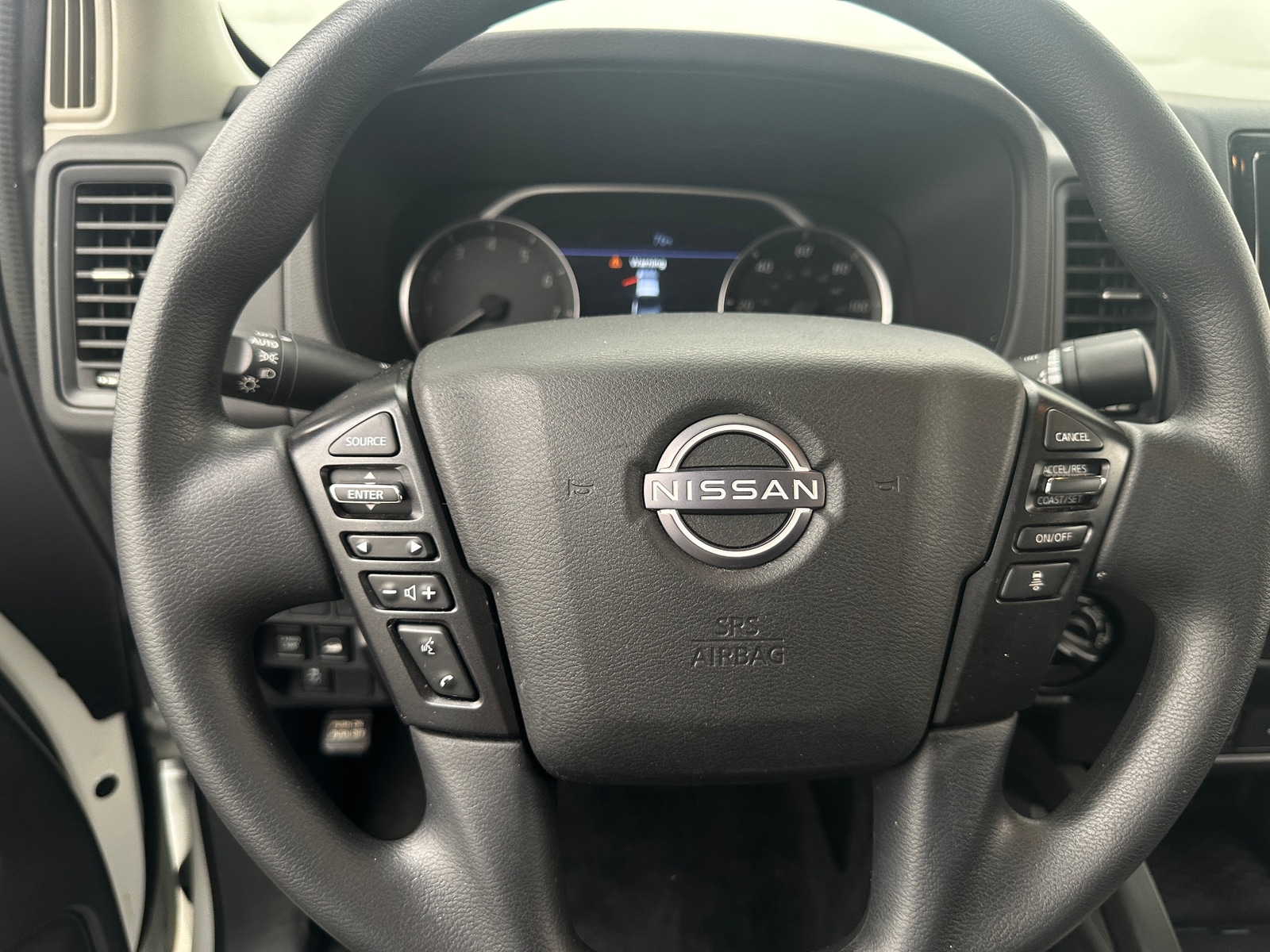 Thumbnail: 2022 Nissan Frontier - 5