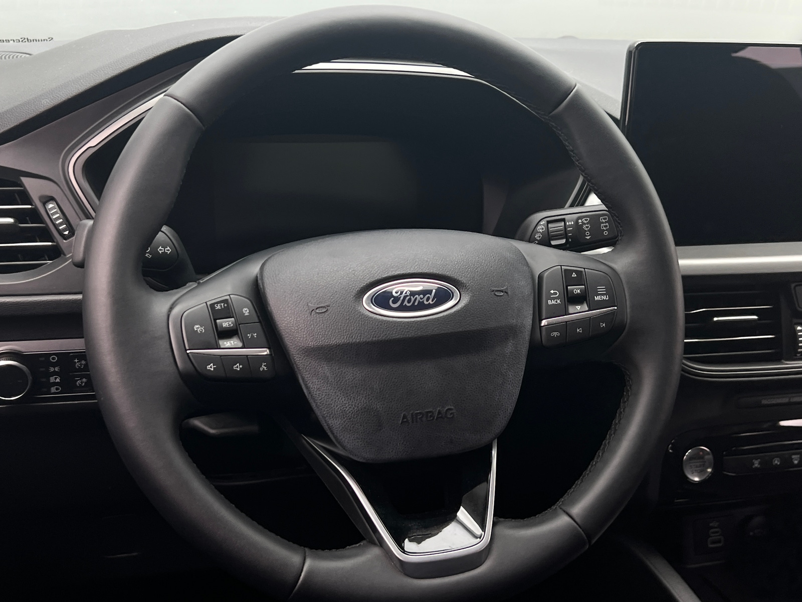 Thumbnail: 2024 Ford Escape - 5