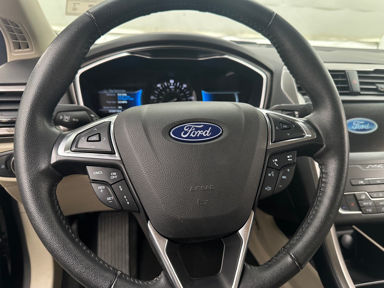 Thumbnail: 2019 Ford Fusion - 4