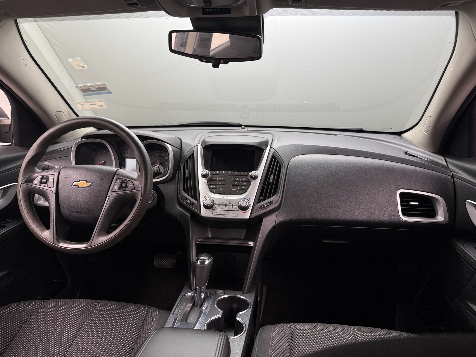 Thumbnail: 2017 Chevrolet Equinox - 3