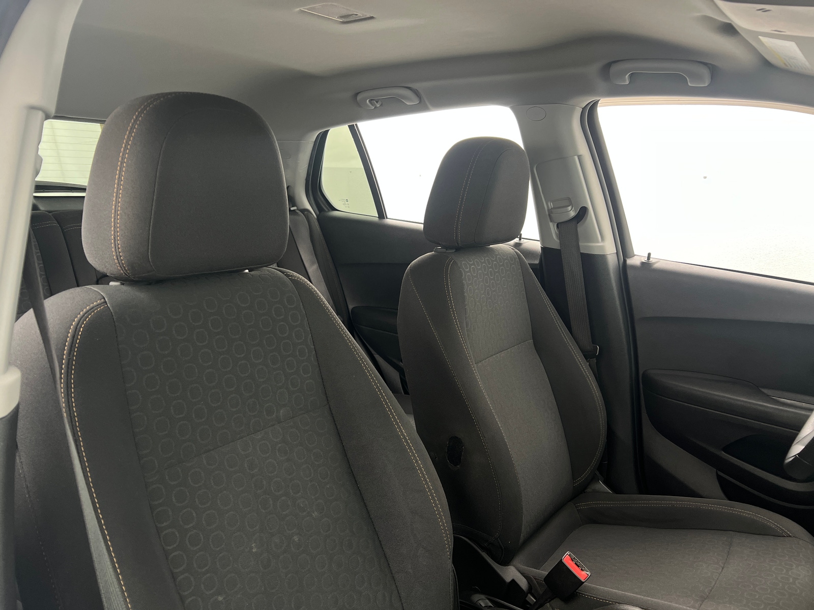 Thumbnail: 2020 Chevrolet Trax - 2
