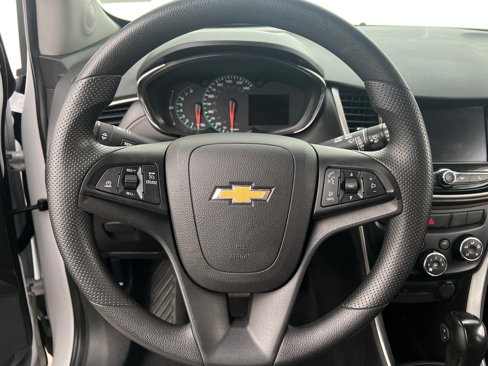 Thumbnail: 2020 Chevrolet Trax - 5