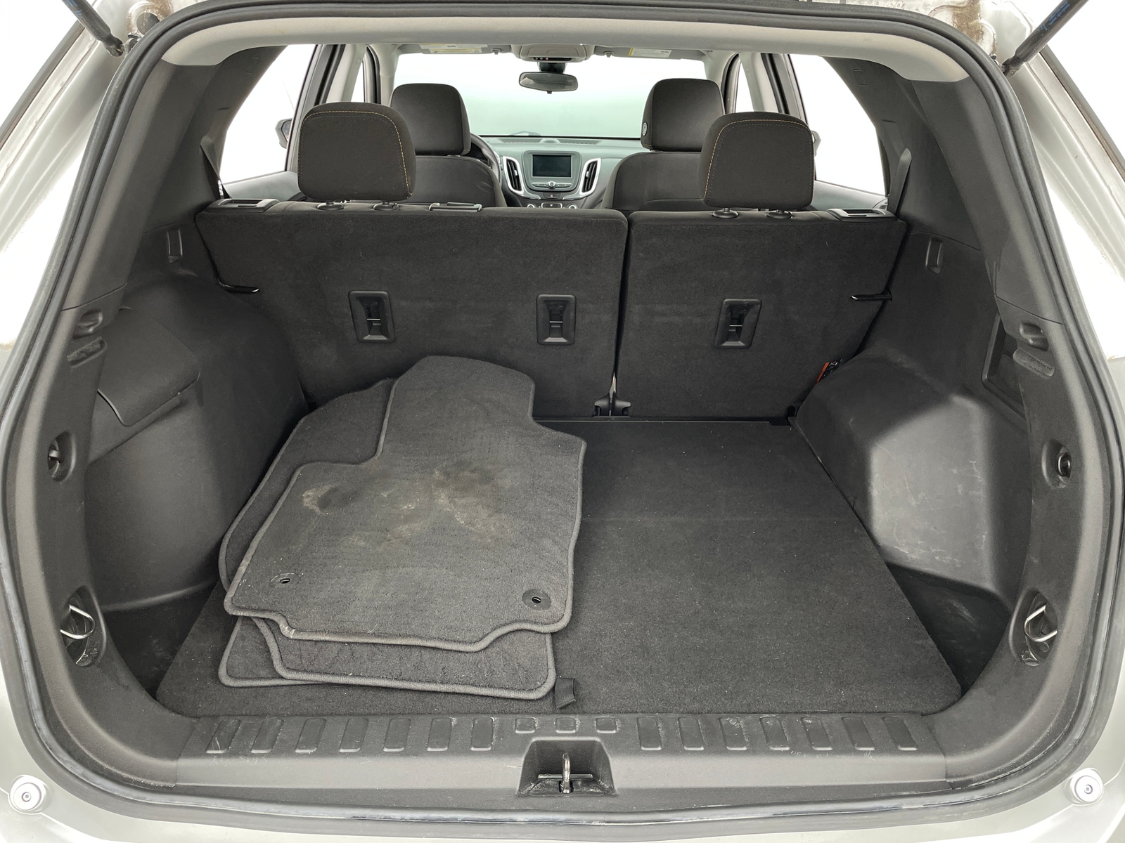Thumbnail: 2021 Chevrolet Equinox - 7