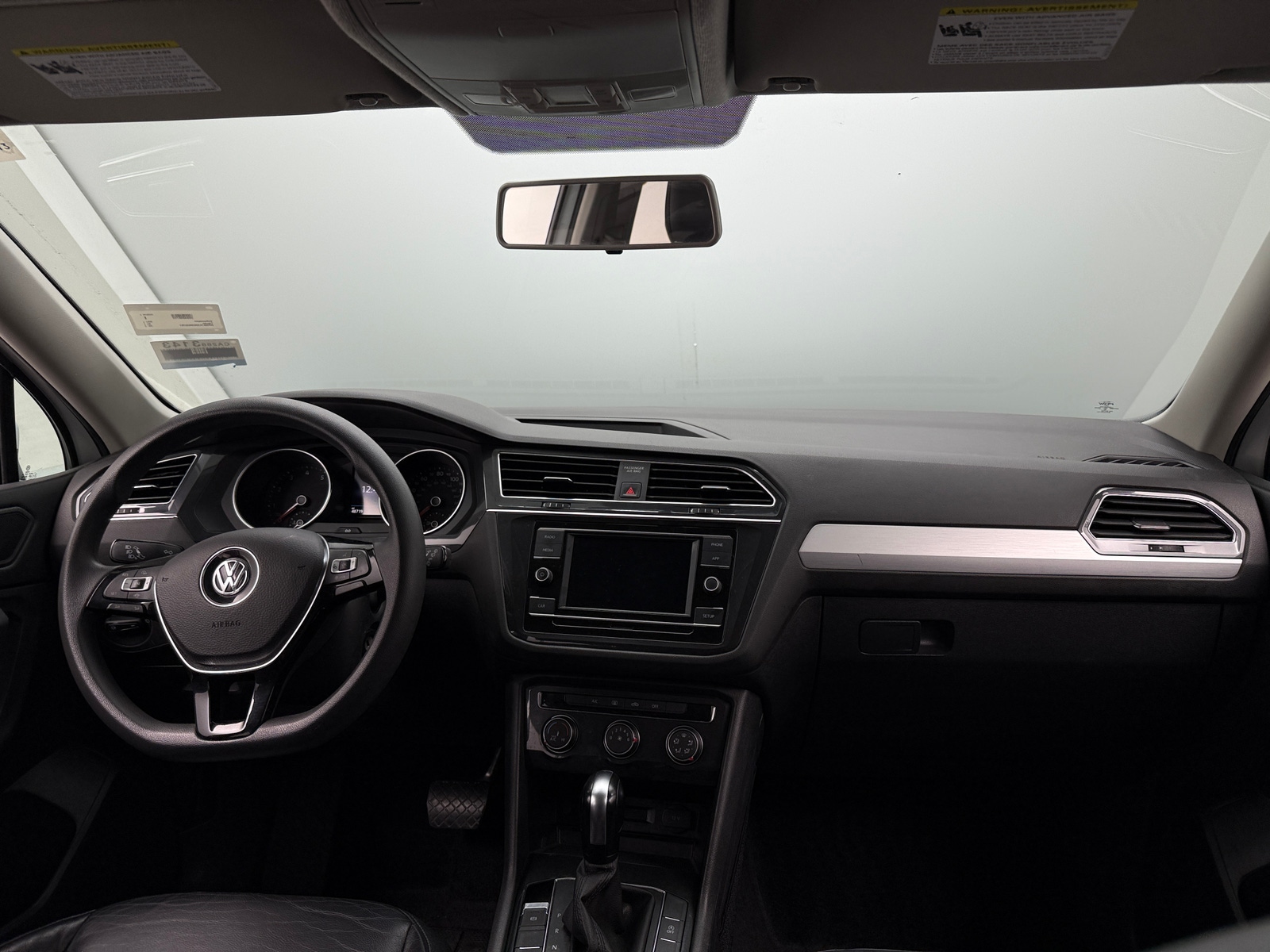 Thumbnail: 2019 Volkswagen Tiguan - 3