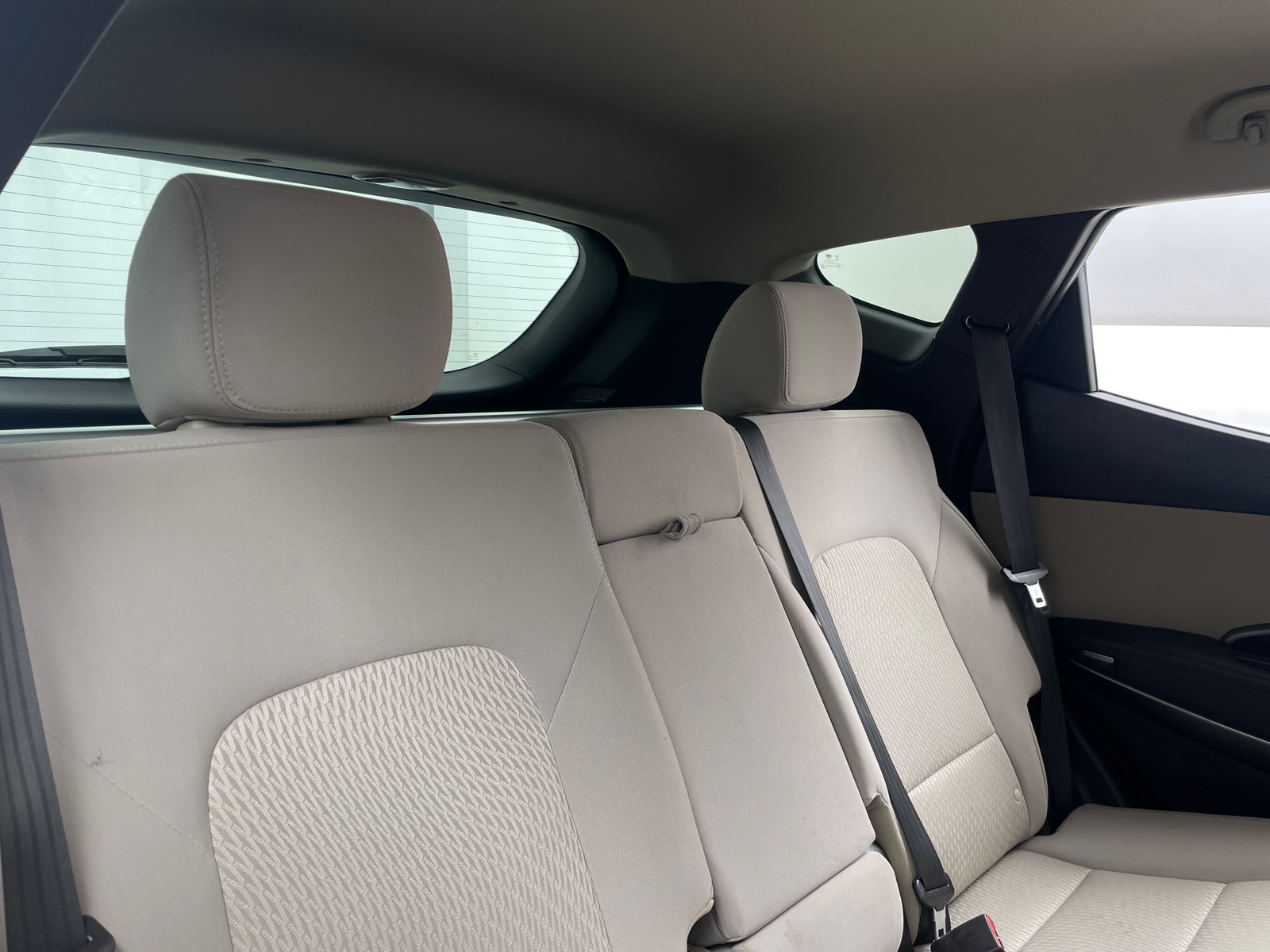 Thumbnail: 2017 Hyundai Santa Fe - 6