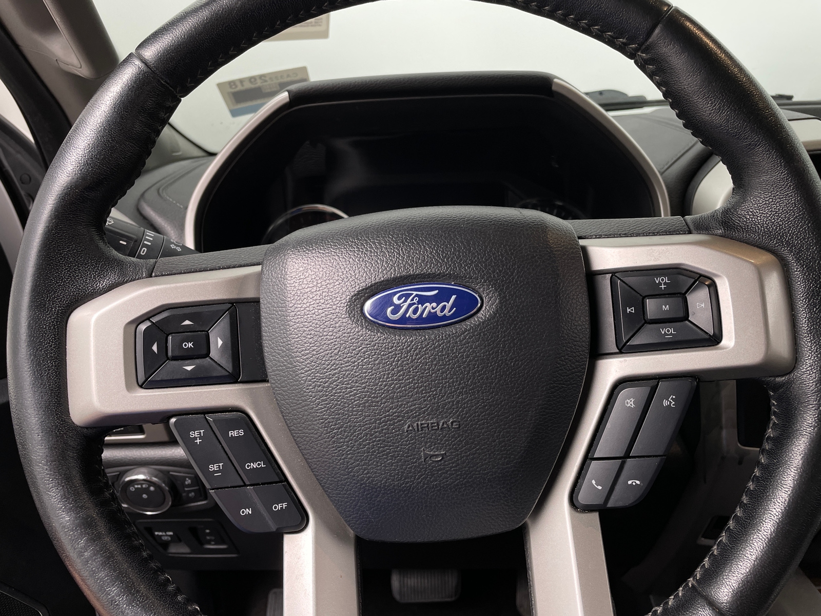 Thumbnail: 2019 Ford Econoline - 4