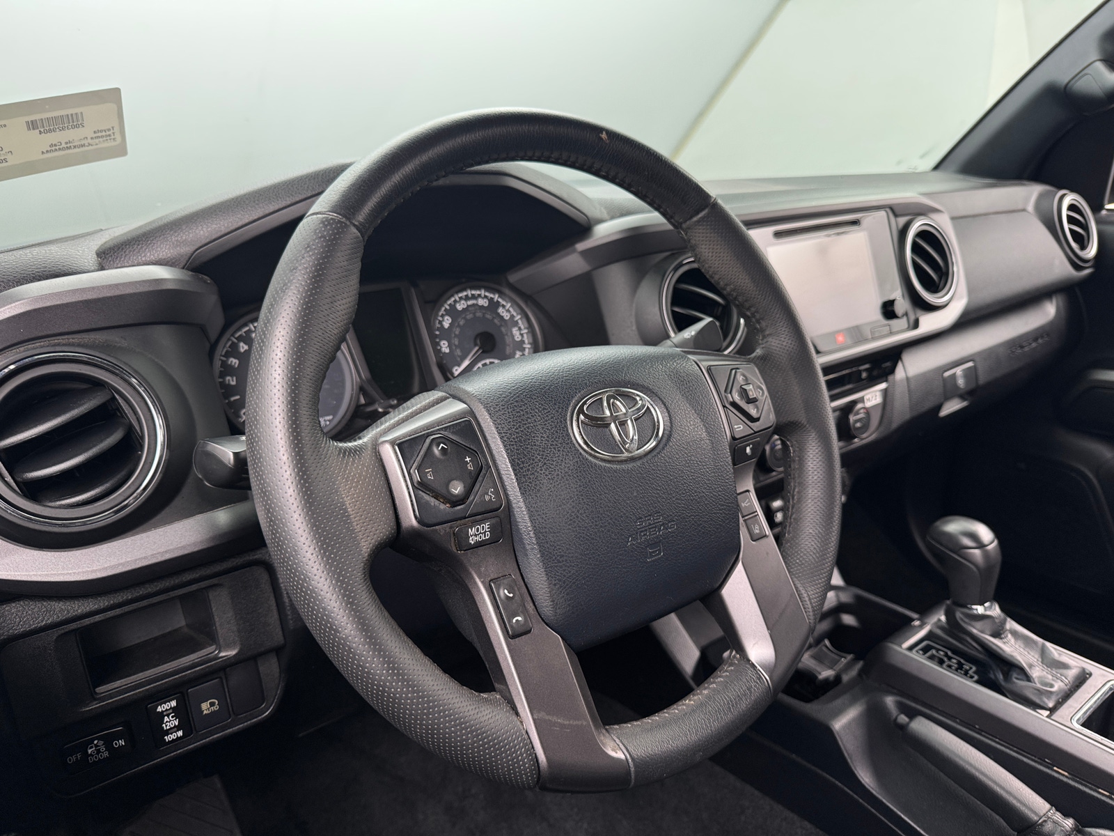 Thumbnail: 2019 Toyota Tacoma - 4